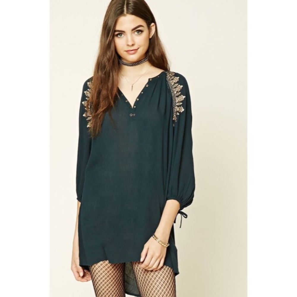 Forever 21 Embroidered Peasant Dress